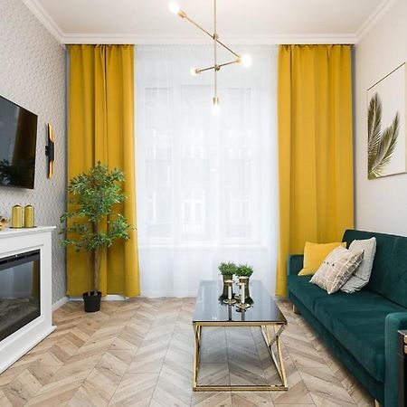 Glamorous Apartment Old Town Cracow Krakow Bagian luar foto